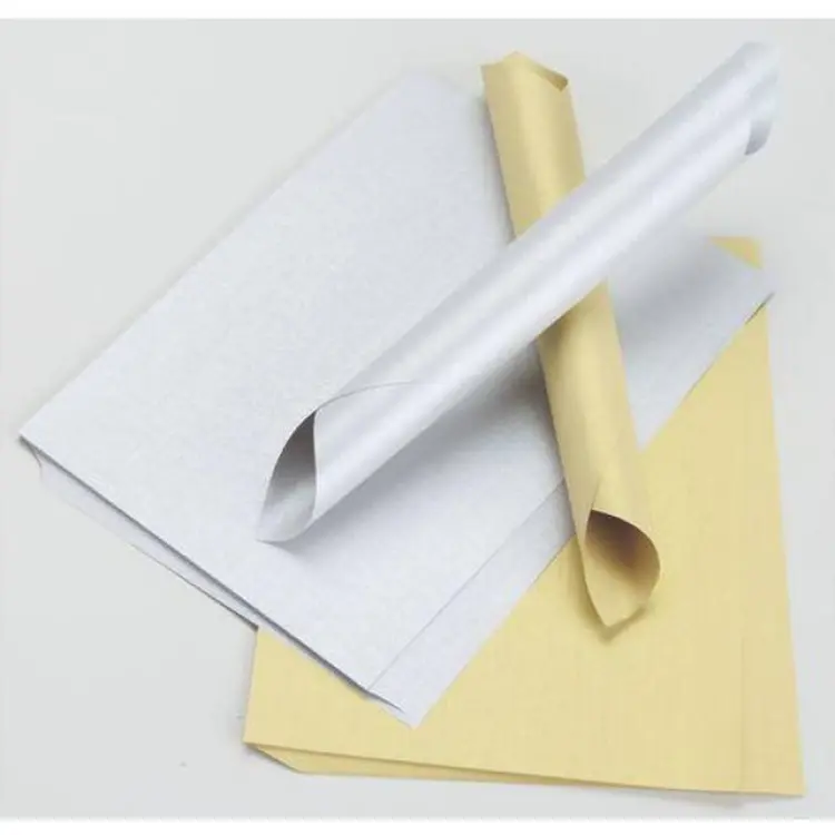 NORDIC Brands Guldpapper A4 130g 25/FP