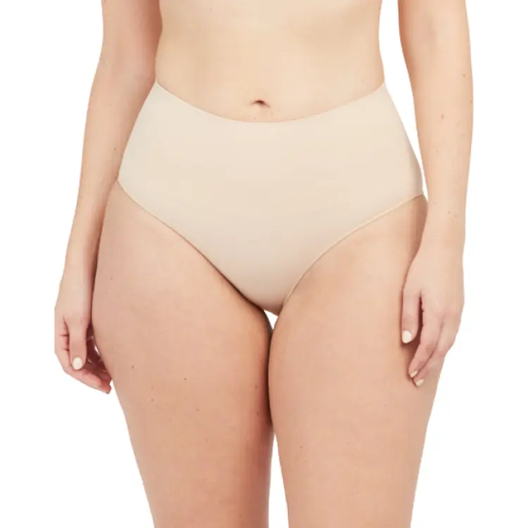 Spanx Shapewear Everday Shaping Trosor Magkontroll - Soft Nude