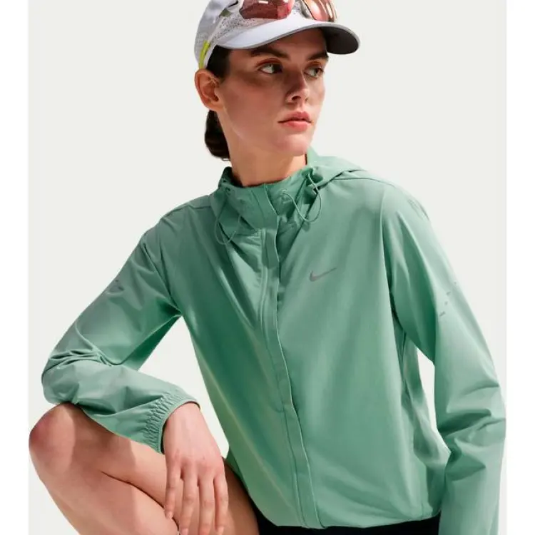 Nike Dri-FIT Swift Repel Jacka - Grøn